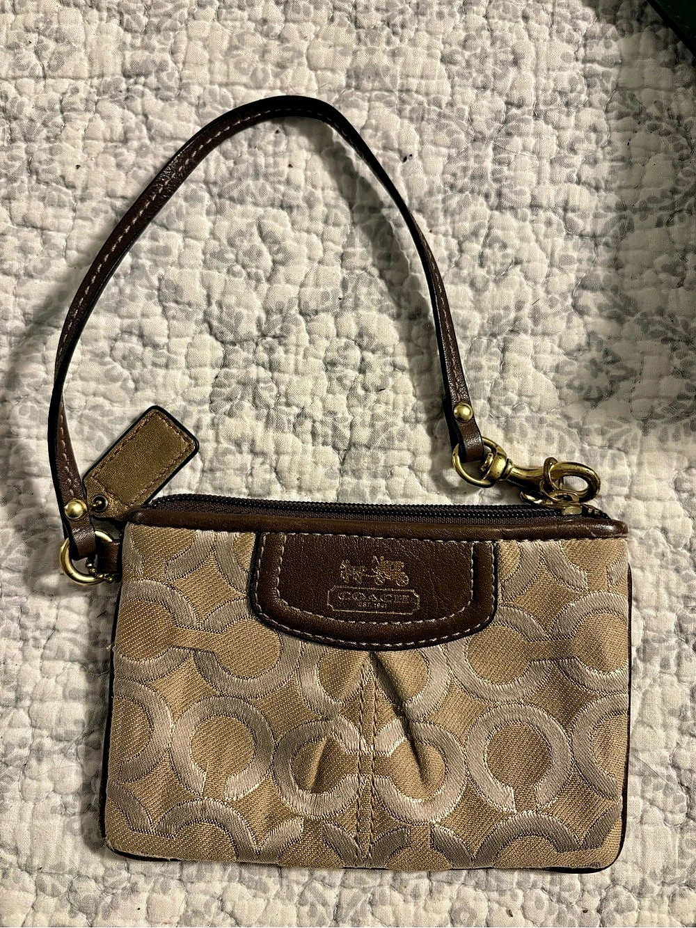 Coach Signature Small Corner Zip Wristlet Bag Brown & Tan